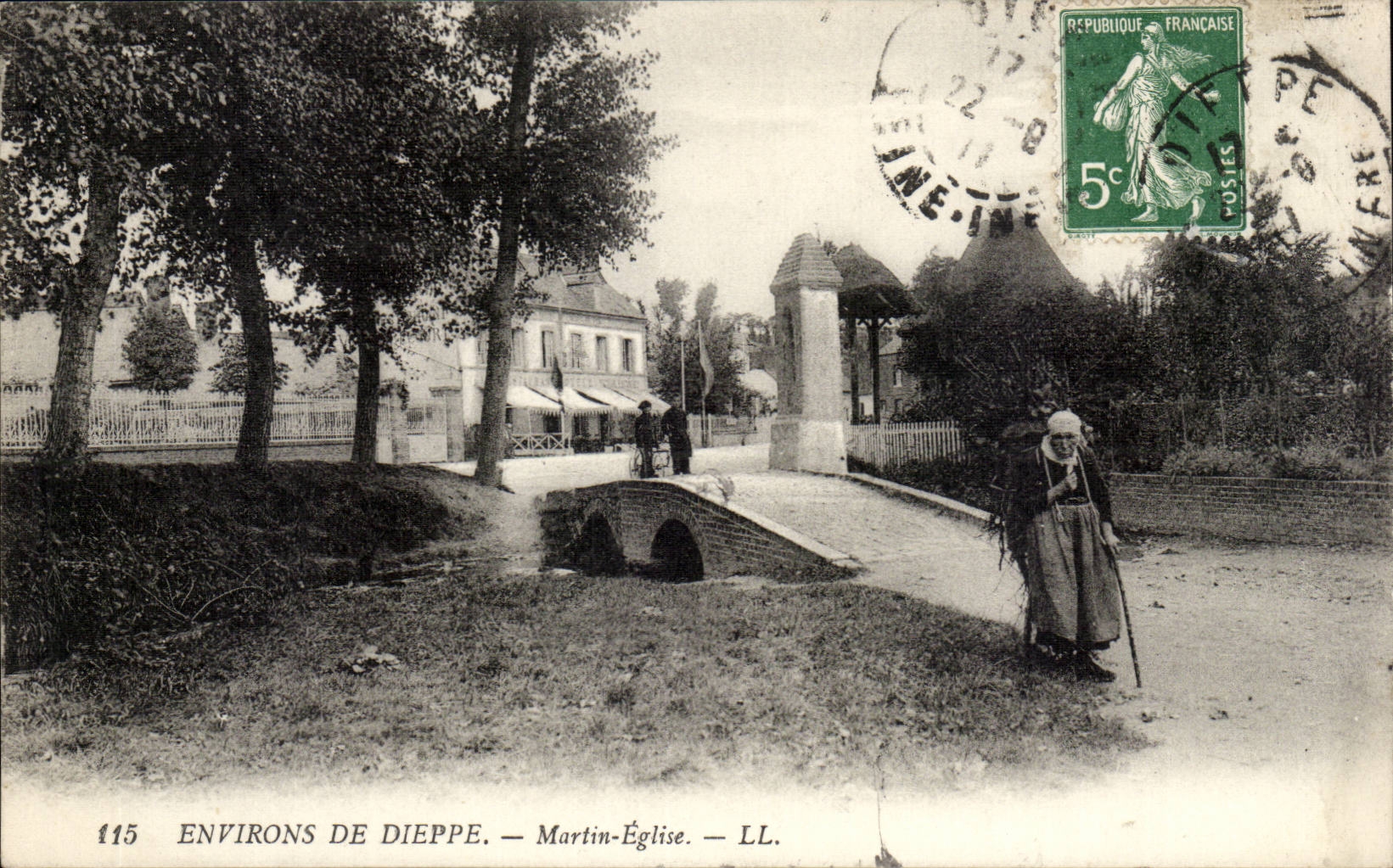 Surroundings of Dieppe CPA Martin Church