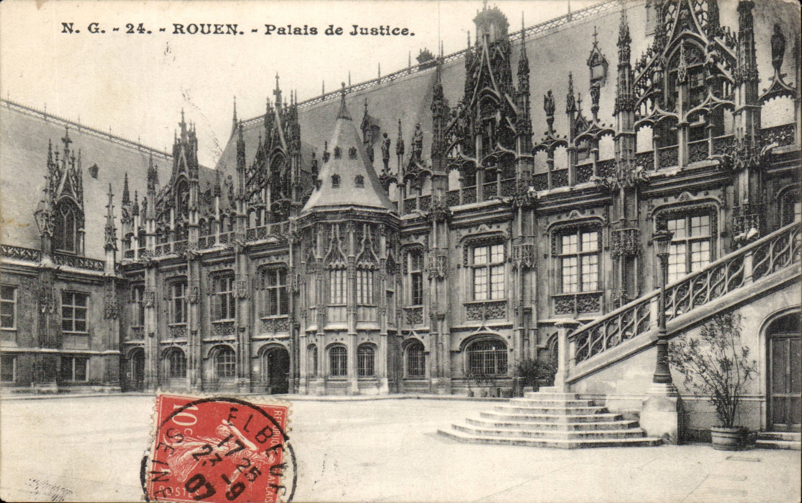 Rouen CPA law courts