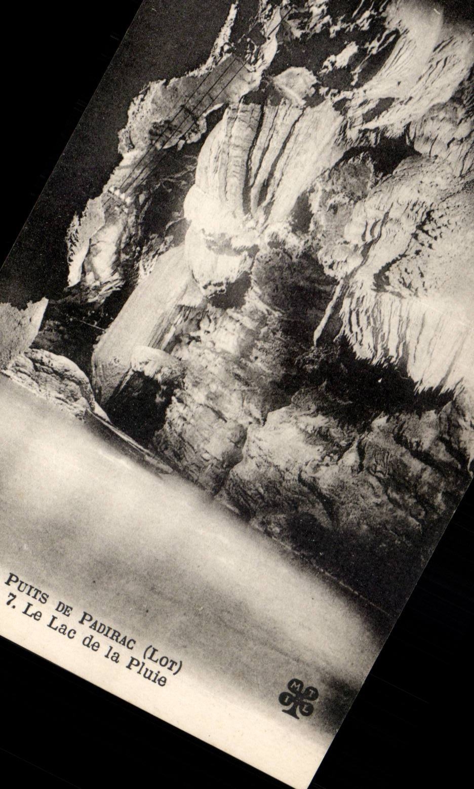 Well of Padirac CPA the lake of the rain