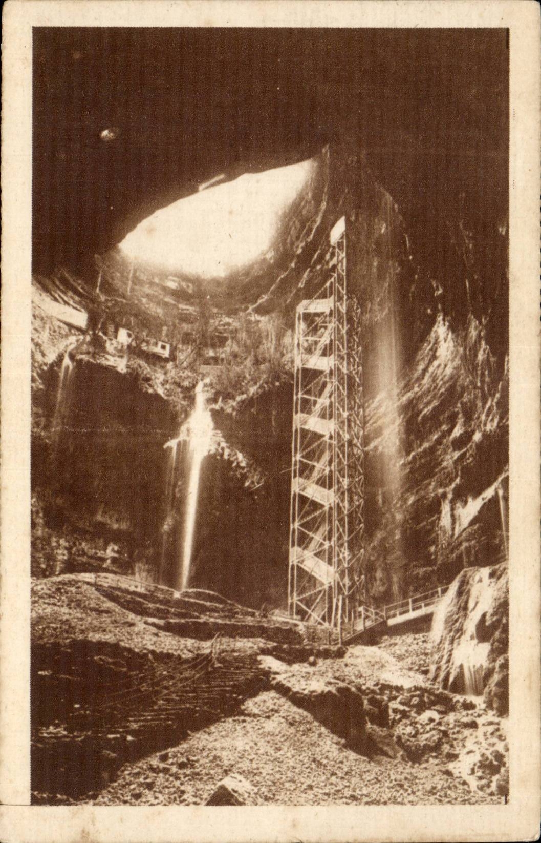 Padirac CPA Staircase of the well