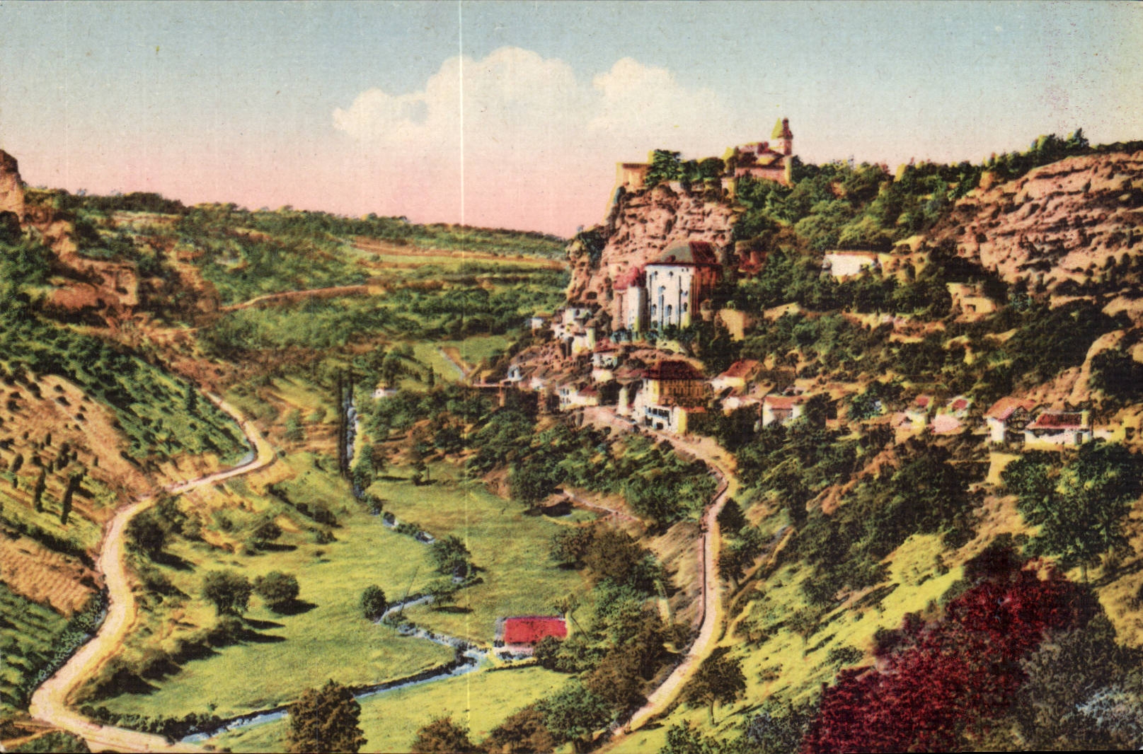 Rocamadour CPA Vue generale et les lacets de la route de Cahors