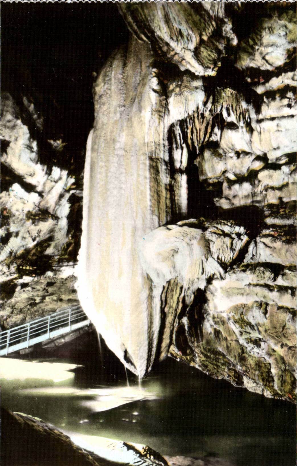 Gouffre de PAdirac CPA La grande Pendeloque