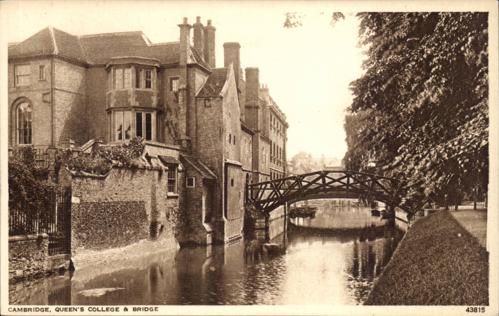 The United Kingdom Great BRitain CPA Cambridge Queen' S college and bridge