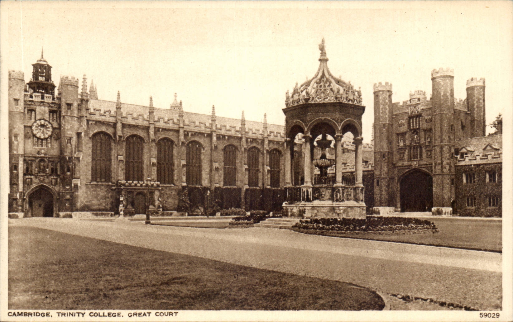 Grande Bretagne Great BRitain CPA TRinity college Great court