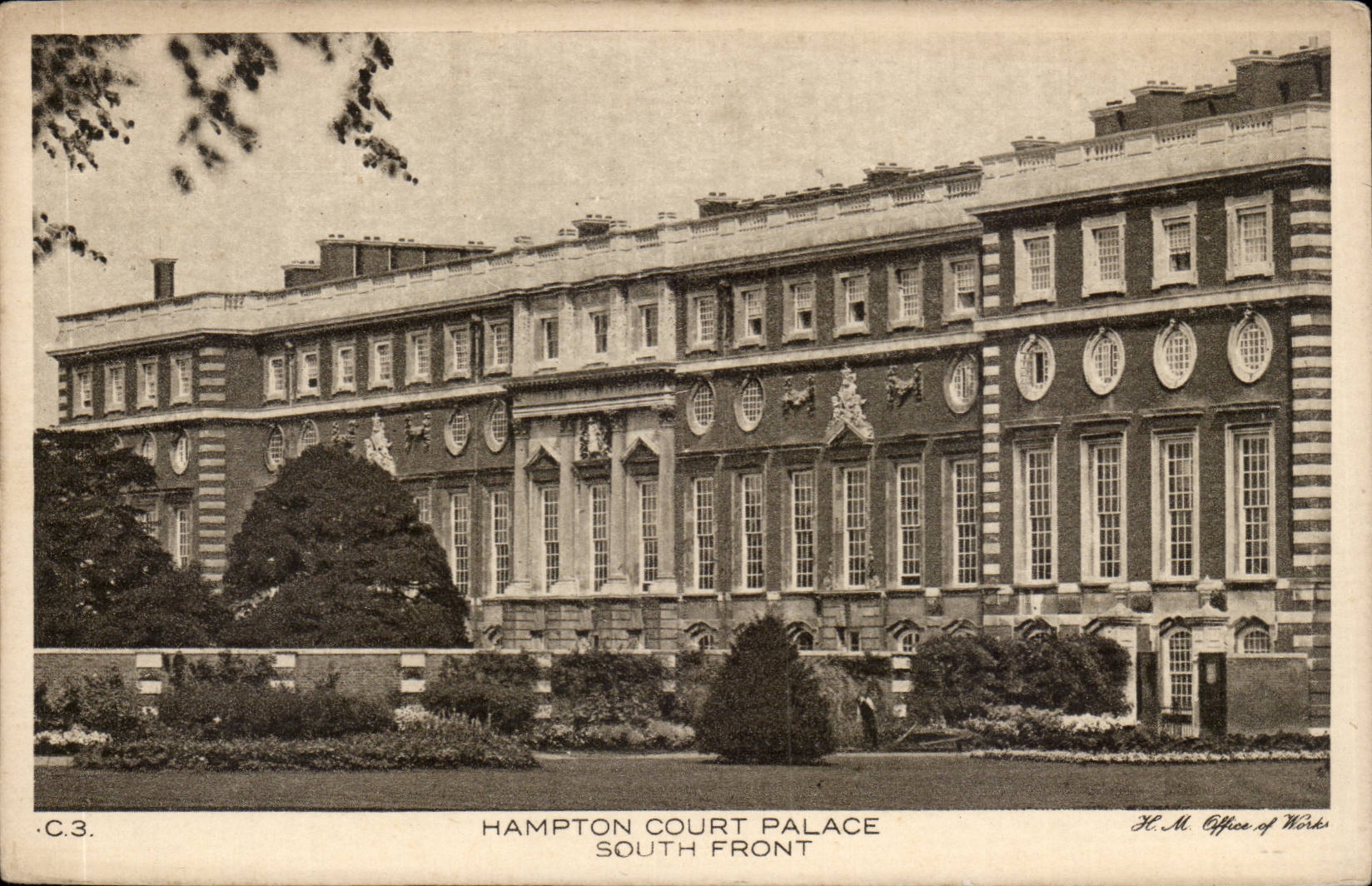 The United Kingdom Great Britain CPA Hampton short De luxe hotel South face