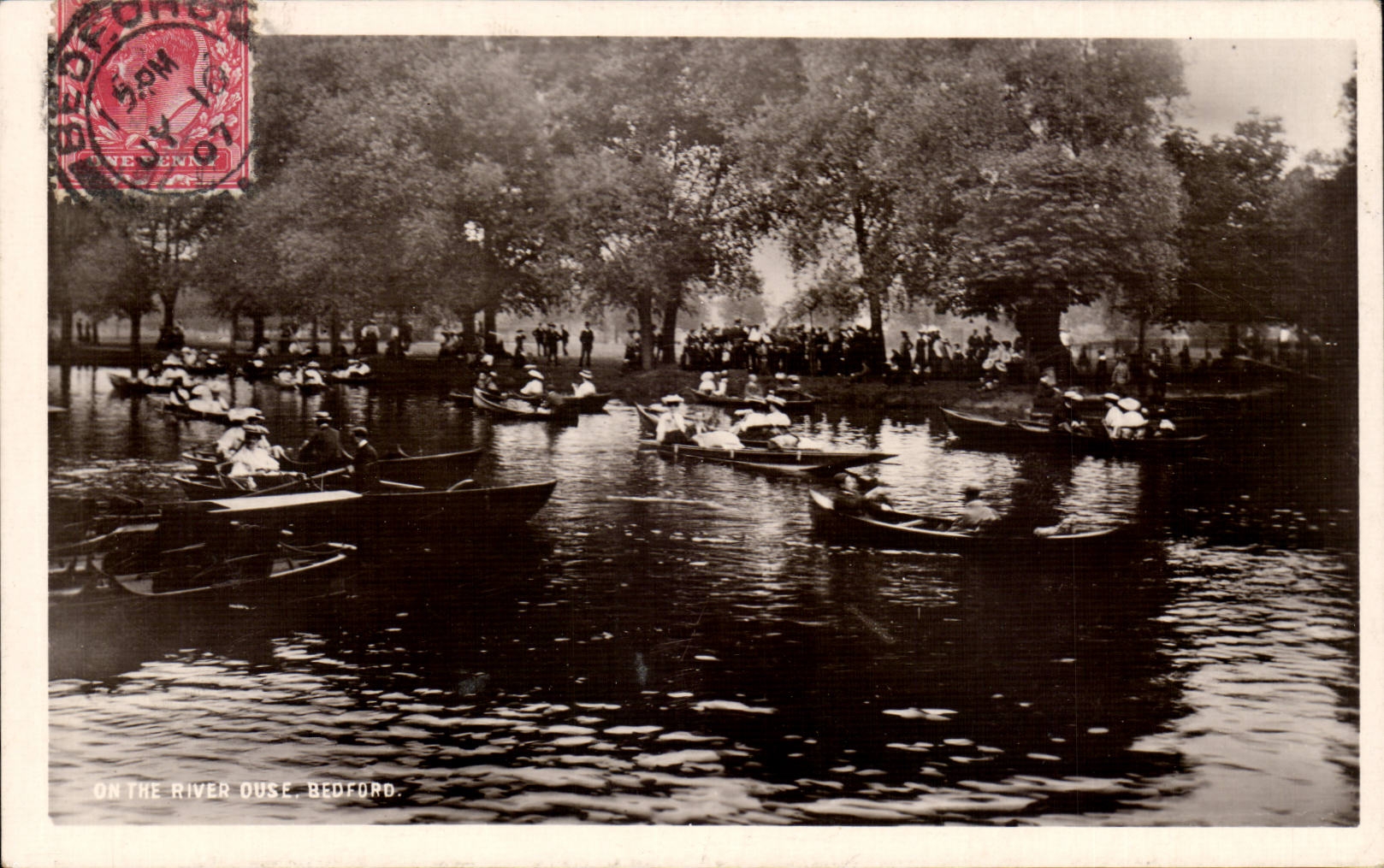Grande Bretagne Great BRitain CPA On the river Duse Bedford