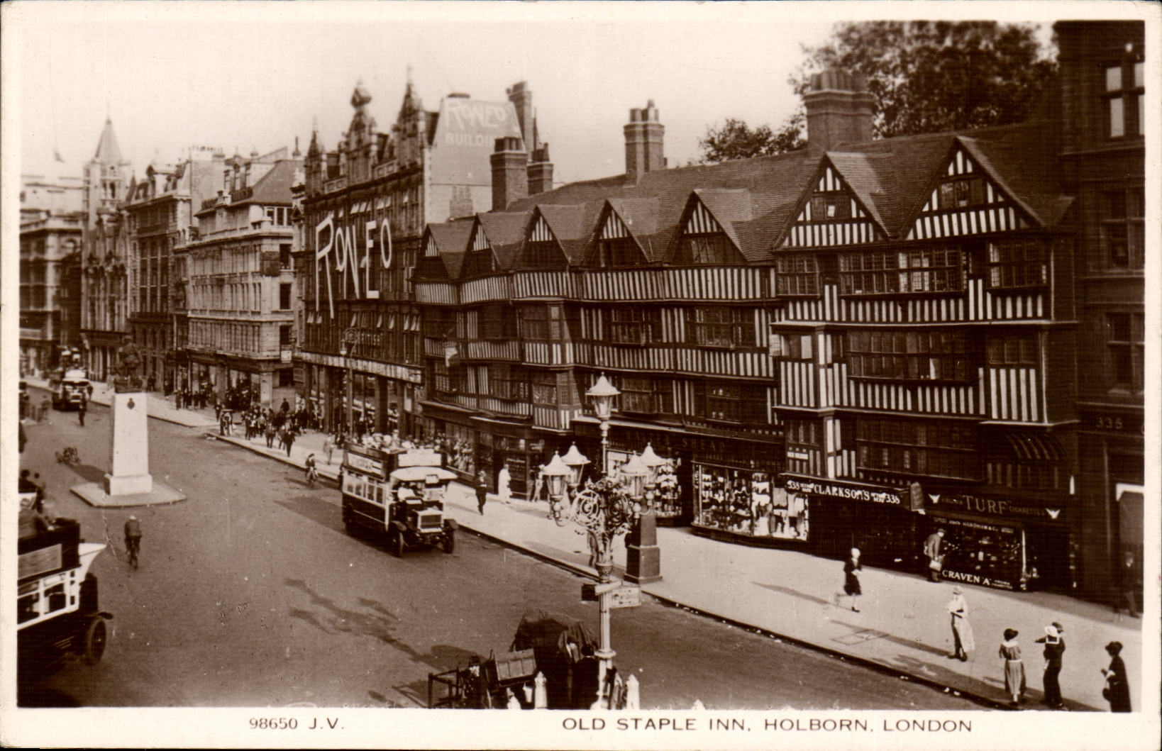 The United Kingdom Great BRitain CPA London London Old staples Inn Holborn