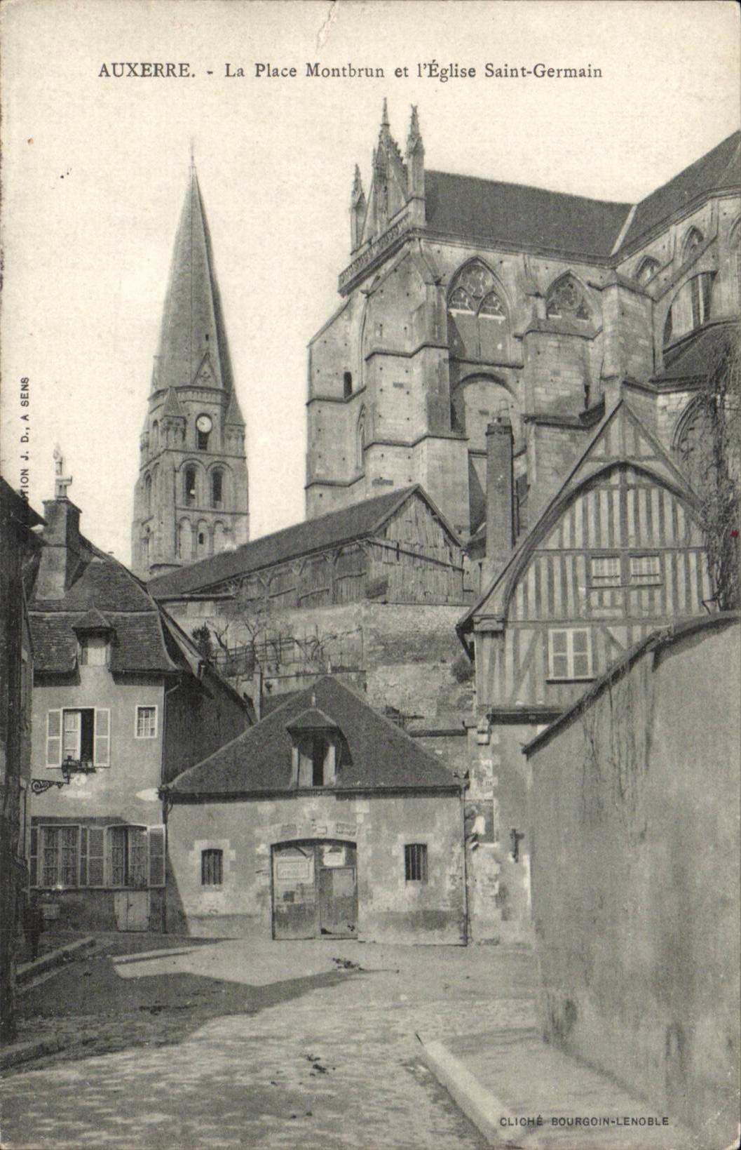 Auxerre CPA the Montbrun place and the church Saint Germain