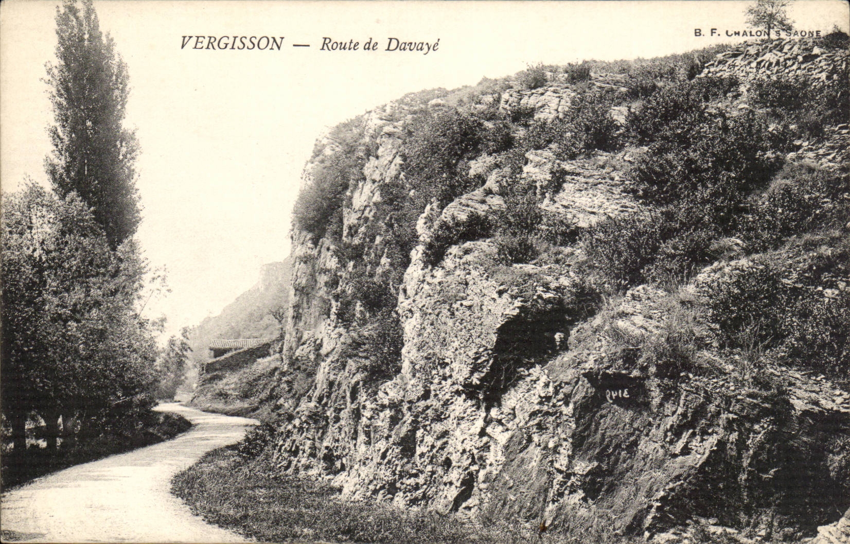 Vergisson CPA Road of davaye