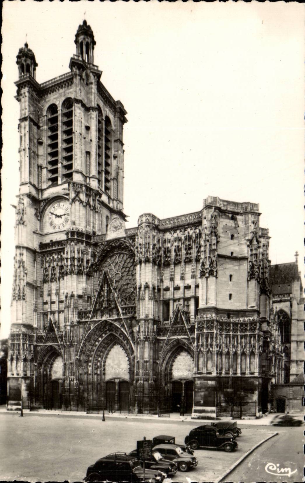 Troyes CPA the cathedral St piarre and St Paul