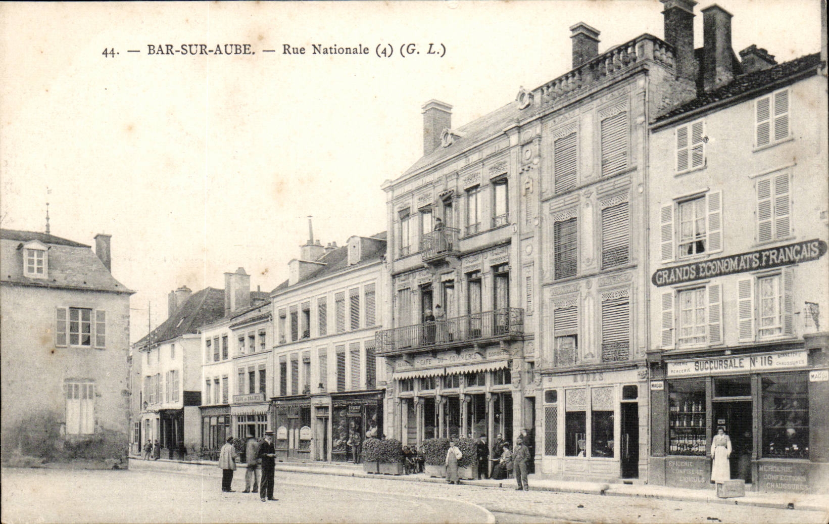 Bar on Paddle CPA national Street