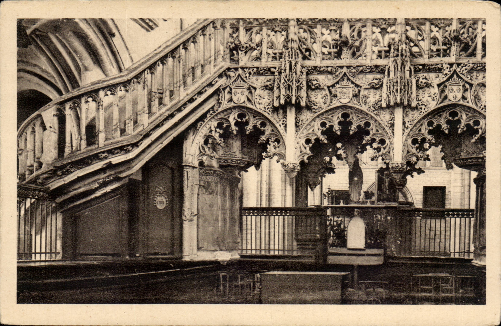 Troyes CPA the jube and the church Sainte Madeleine