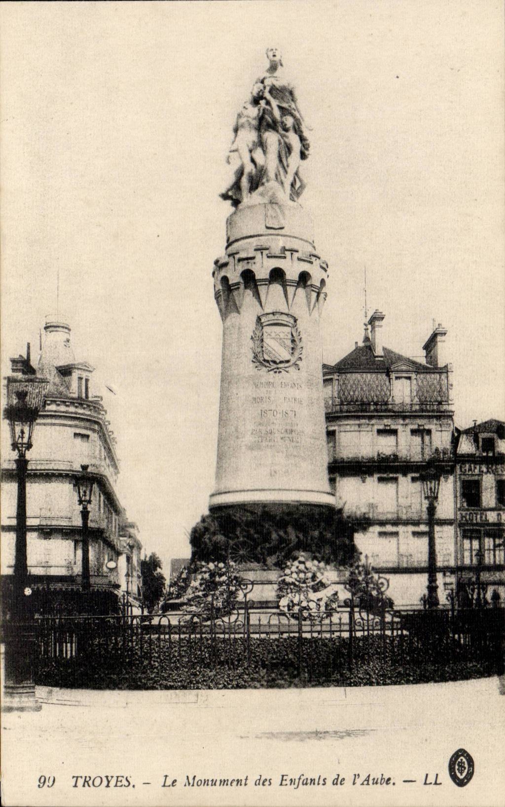 Troyes - the Monument of the Children of the Paddle - CPA