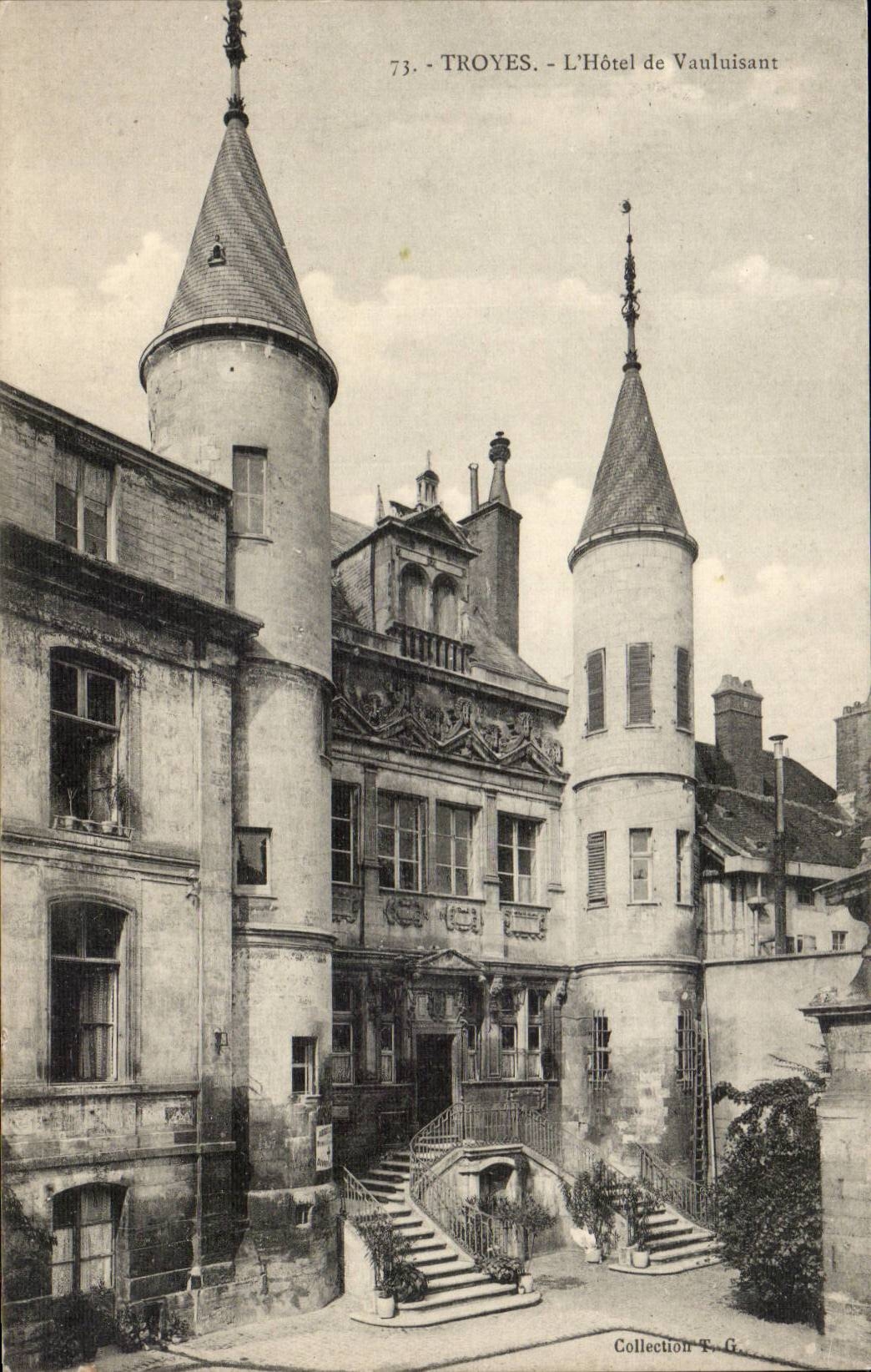 Troyes - the Hotel of Vauluisant - CPA