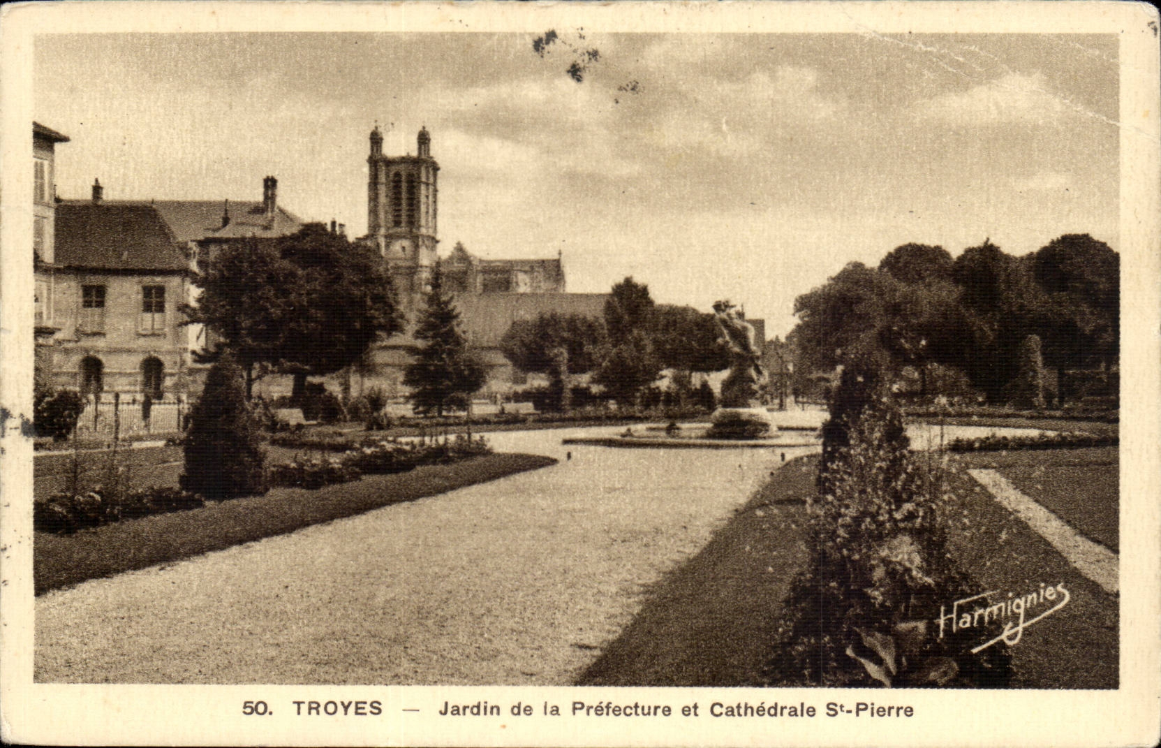 Troyes CPA Garden of the prefecture and cathedral Saint Pierre