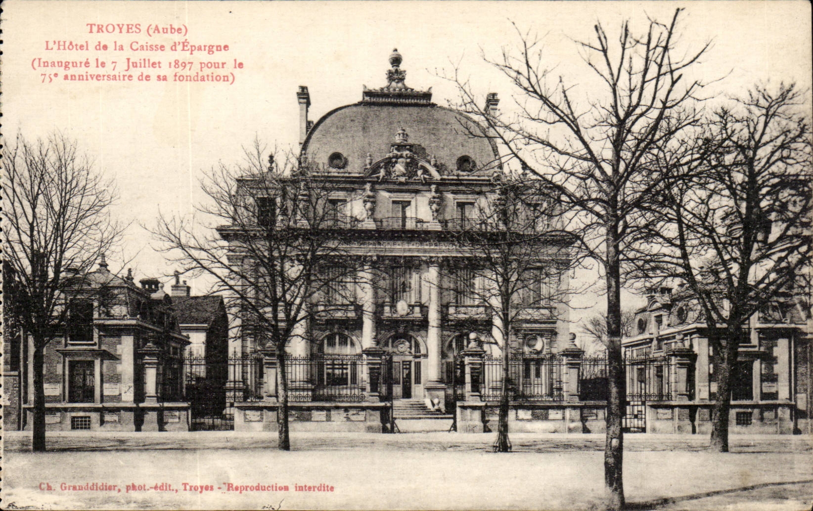 Troyes CPA the hotel of the Savings bank