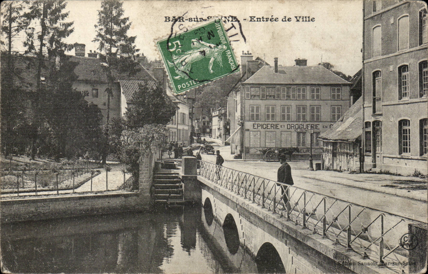 Bar on the Seine CPA Entering of city