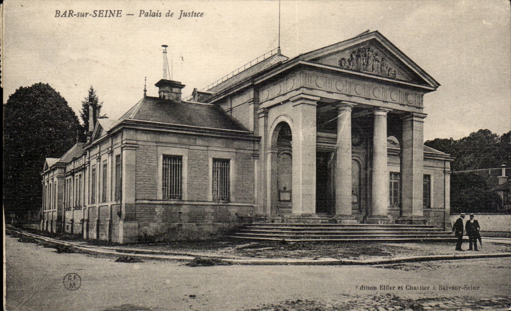 Stab auf den Gerichten Seine-CPA