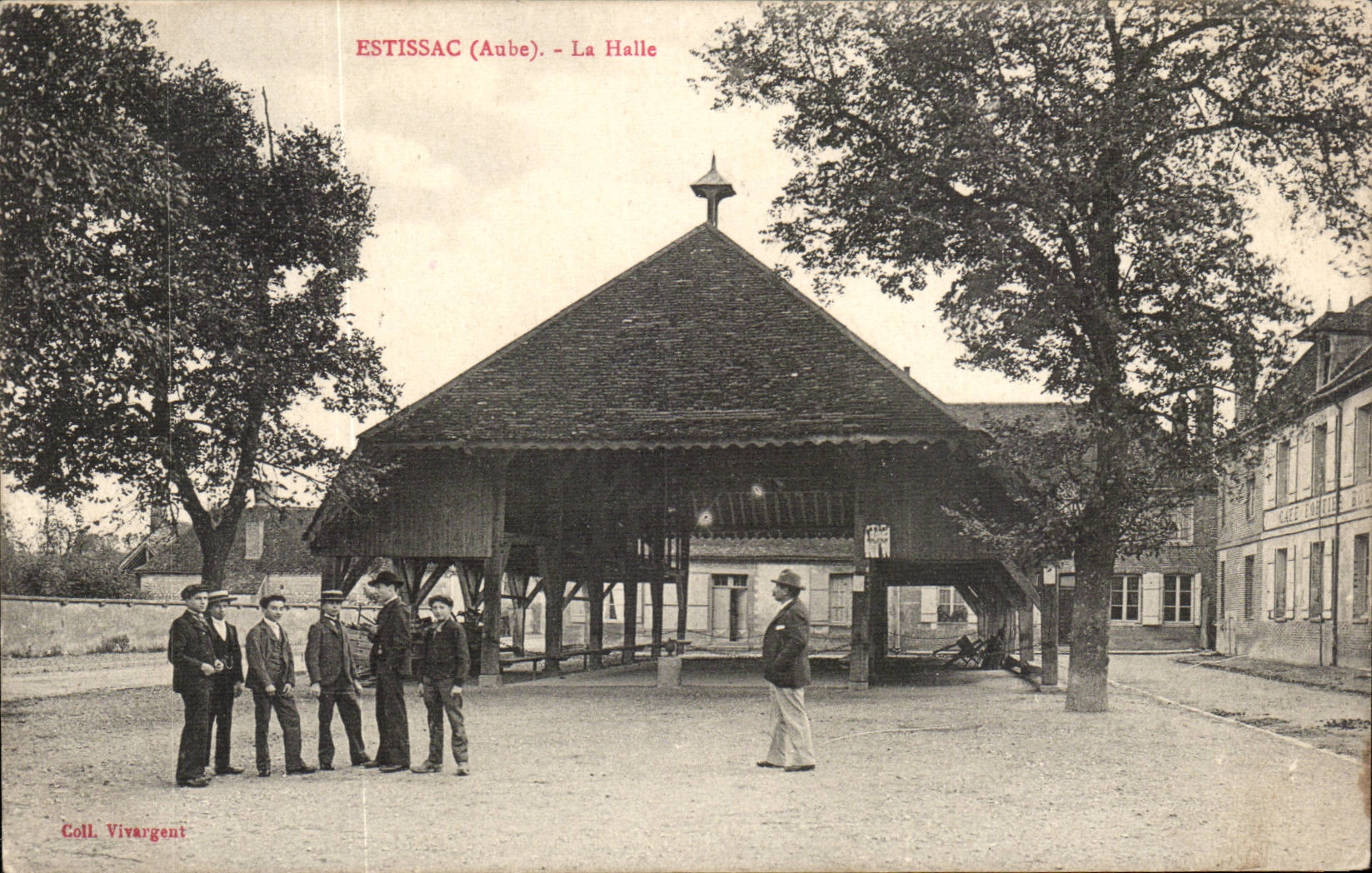 Estissac - the Market - CPA