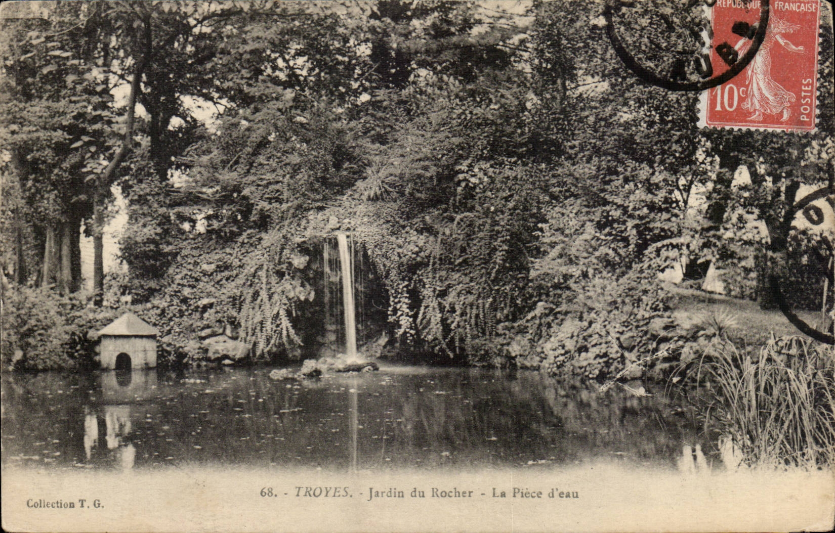 Troyes CPA Garden of the rock the water part