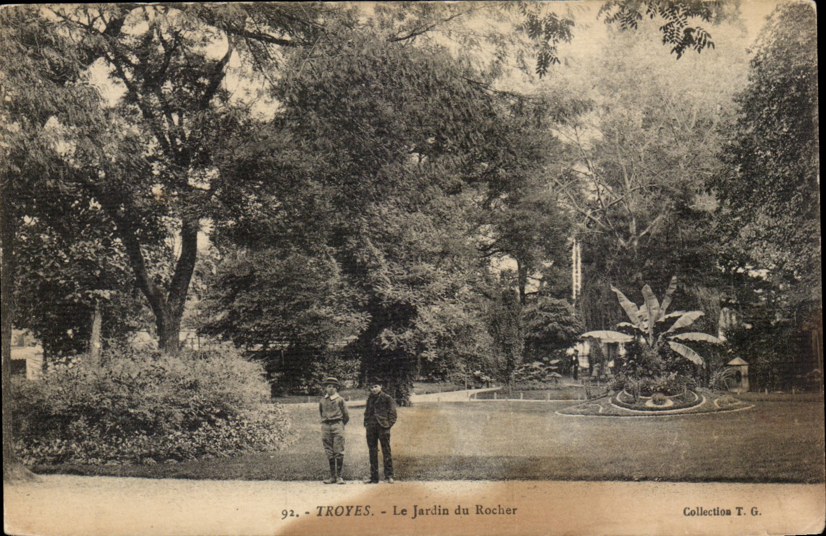 TRoyes CPA the garden of the rock