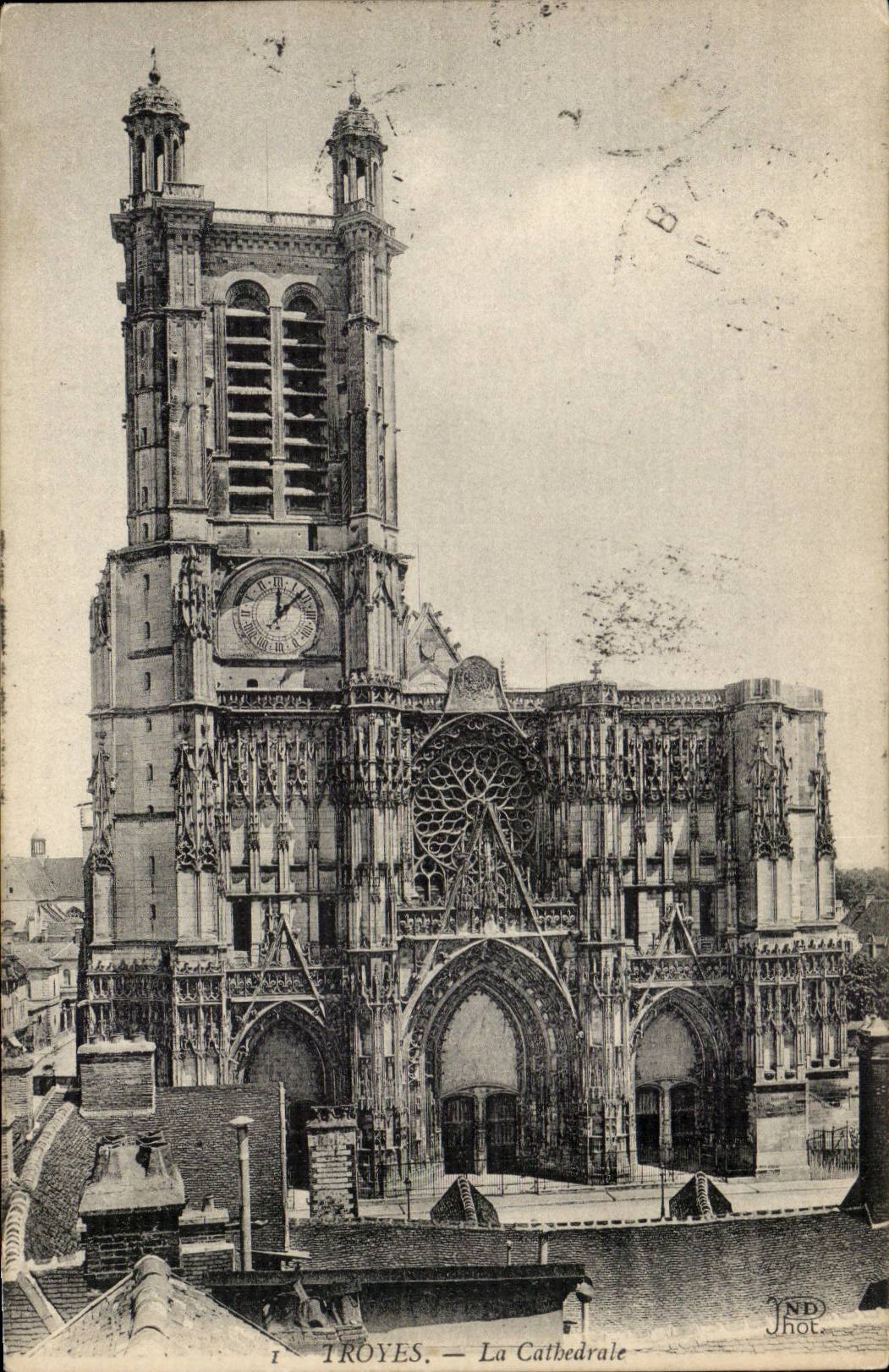 TRoyes CPA the cathedral