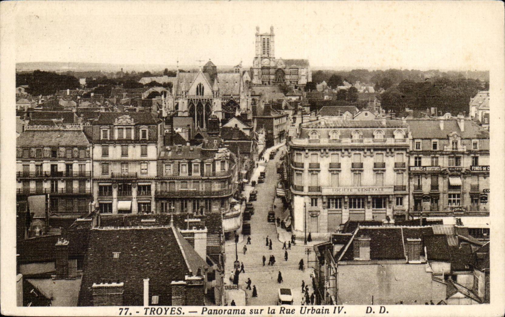 TRoyes CPA Panorama on the street Urbain IV (General society)