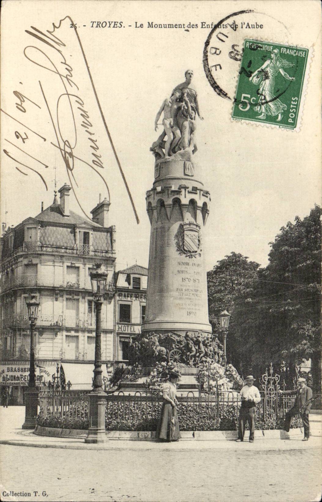 TRoyes CPA the monument of the children of the paddle