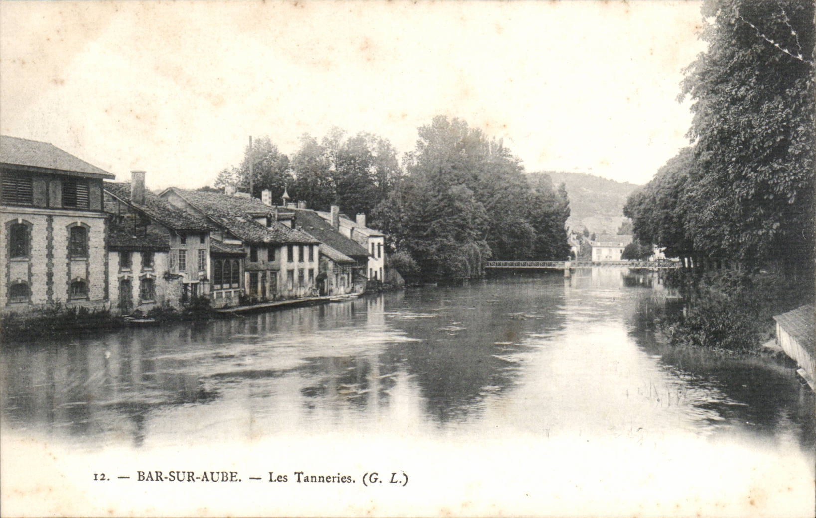 Stab auf Paddel - Gerberei - CPA