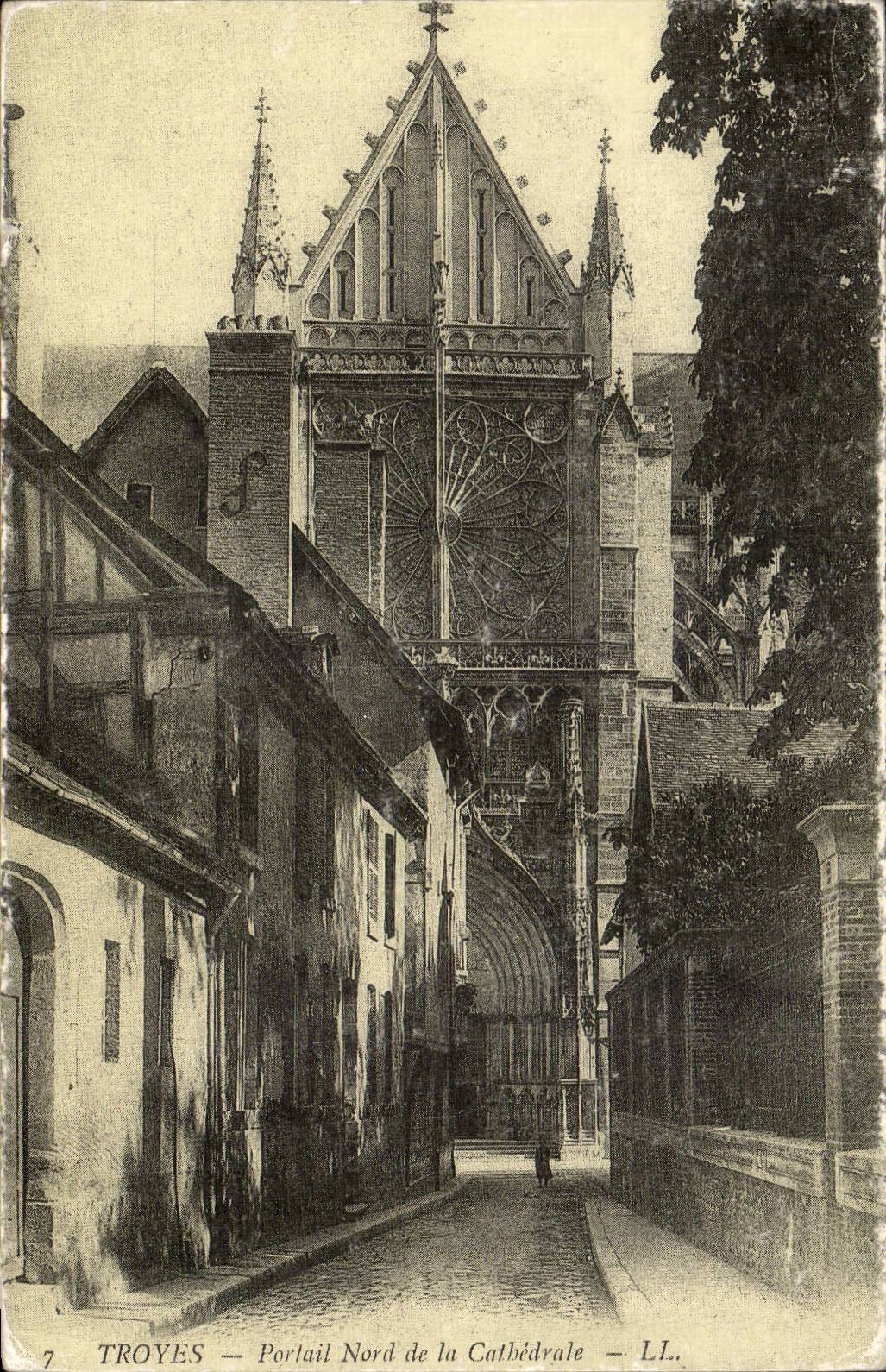 Troyes - Northern Gate of Cathedral - CPA REPRODUCTION