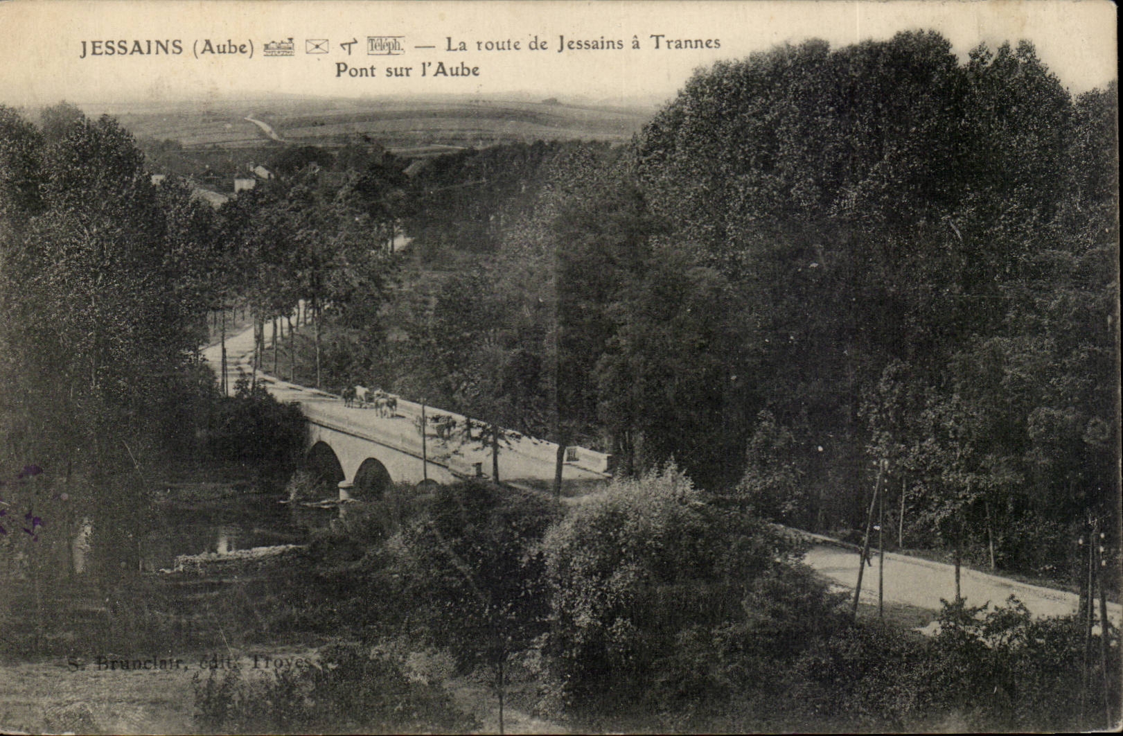 Jessains - the Road of Jessains has Trannes - Bridge on the Paddle - CPA