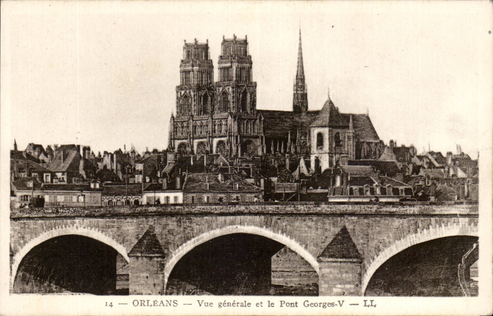 Orleans - View and the Bridge George V - CPA