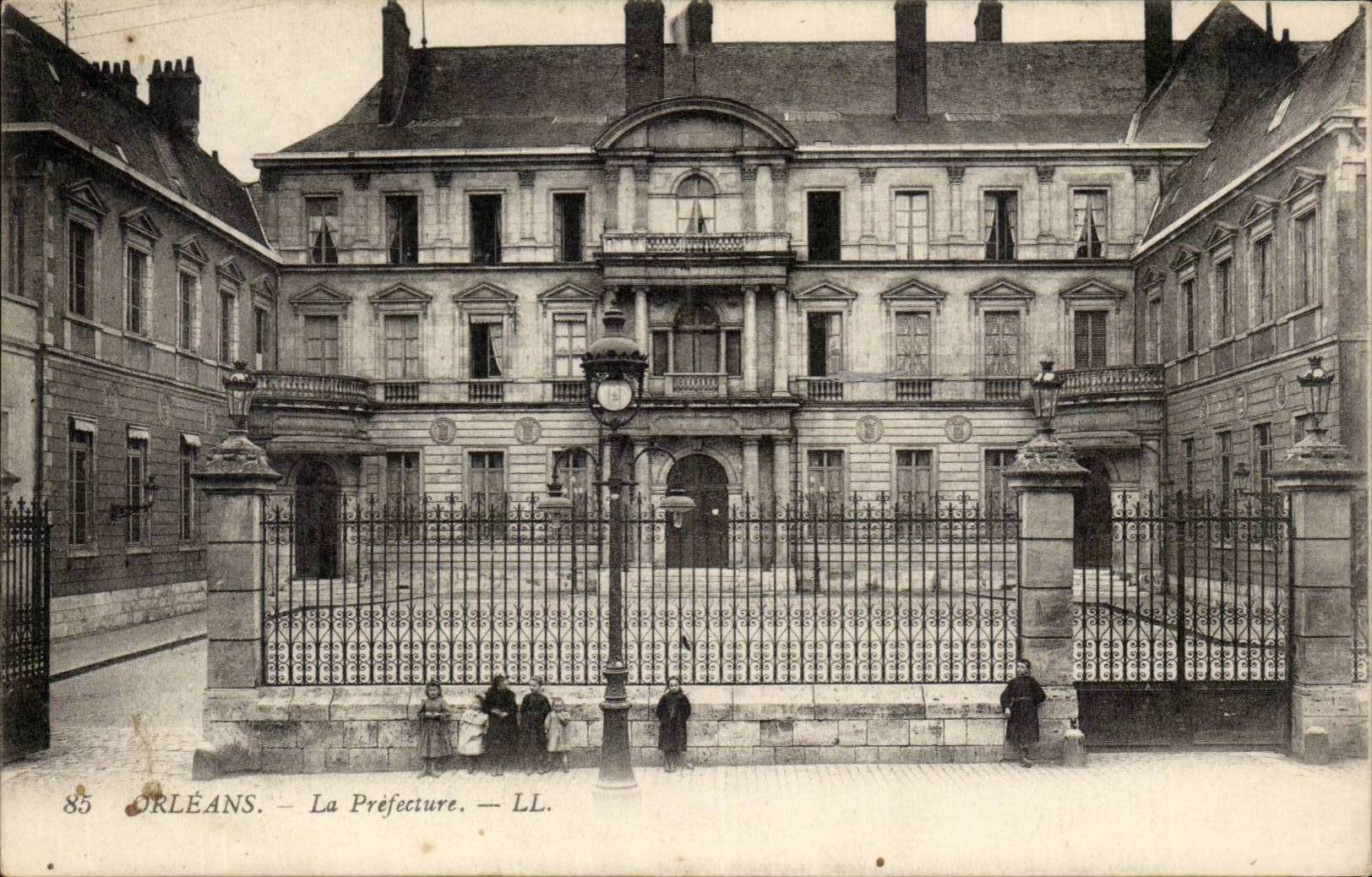 Orleans - Prefecture - CPA