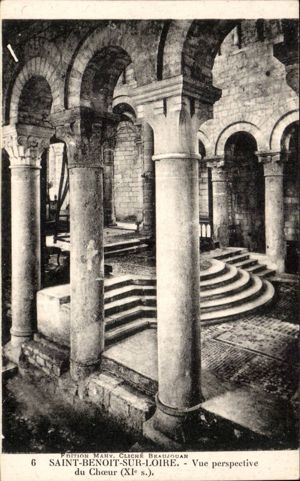 Saint Benoit on the Loire CPA Seen perspective of the chorus