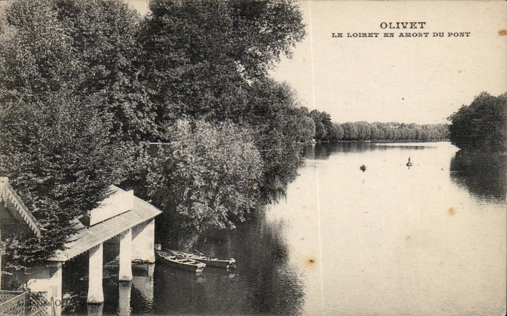 Olivet CPA Loiret upstream of the bridge