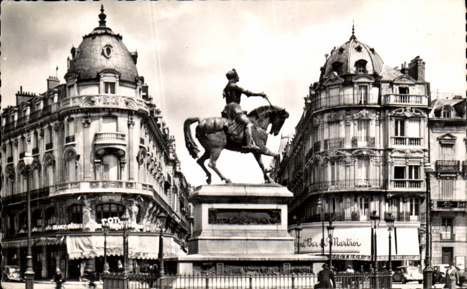 Orleans MODERN CARD the place of MArtroi