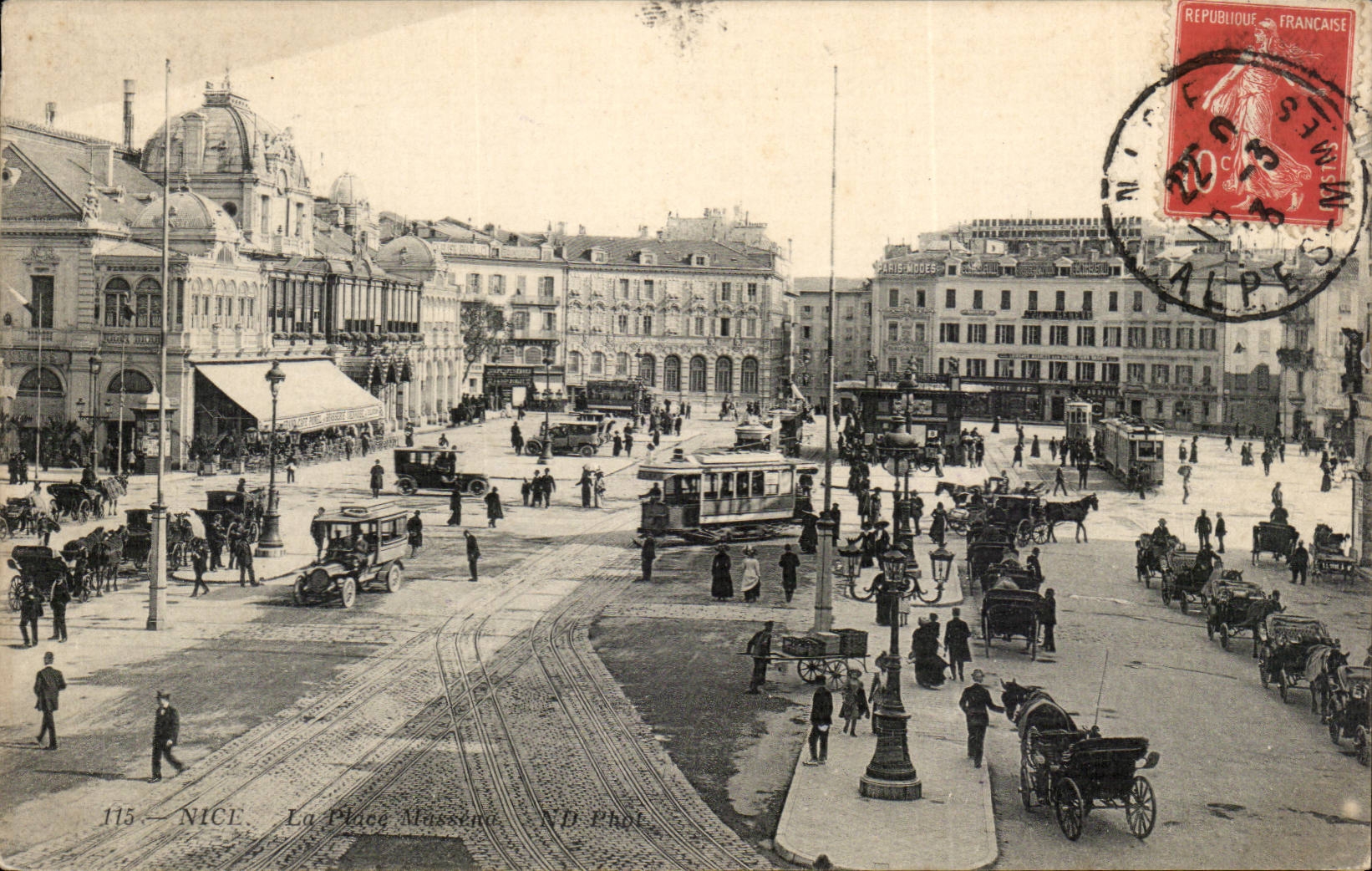 Nettes - der Massena Platz - CPA