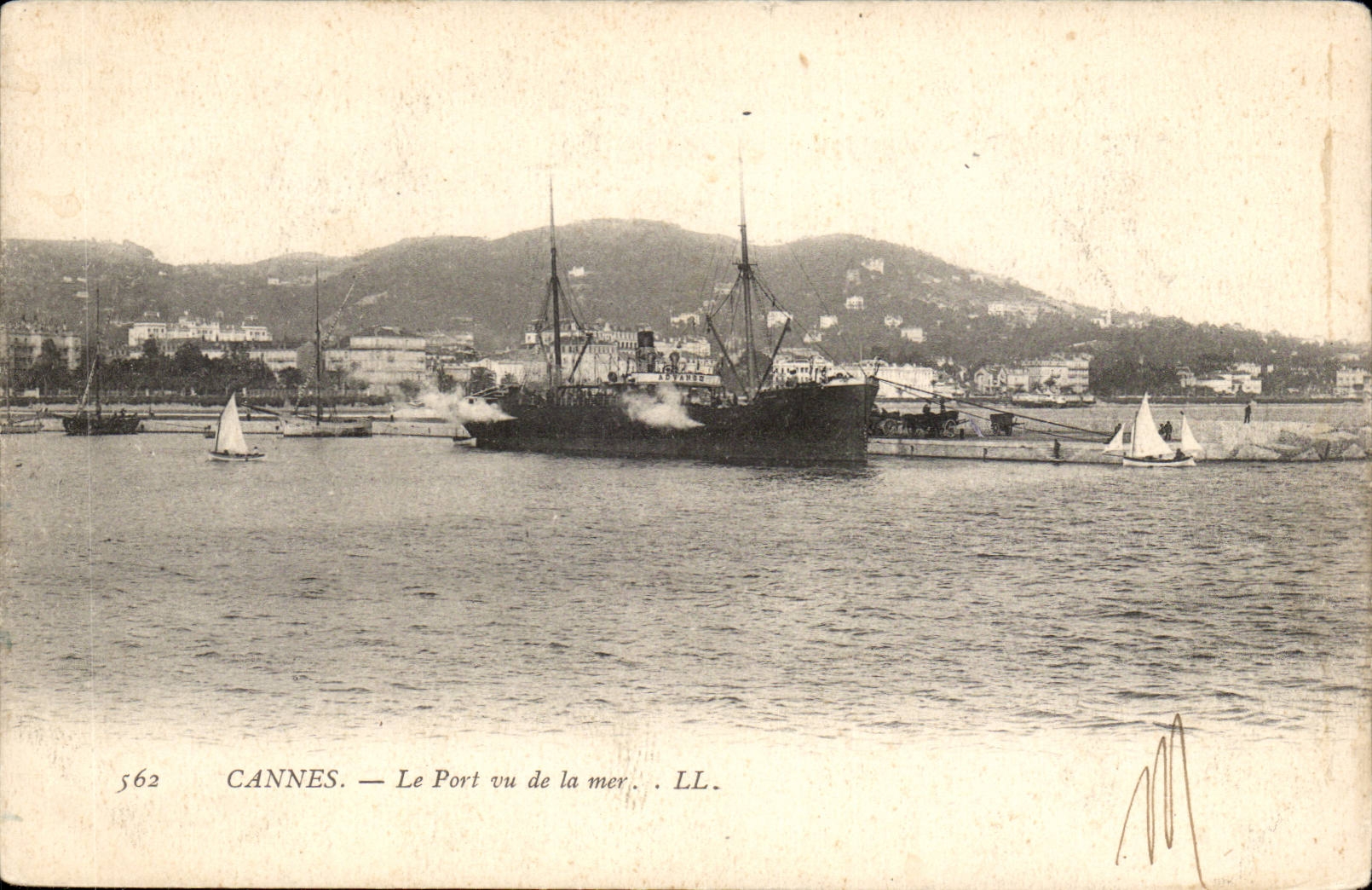 Cannes CPA the port seen of the sea