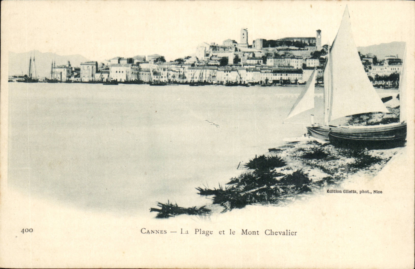 Cannes CPA the beach and the Mount Knight