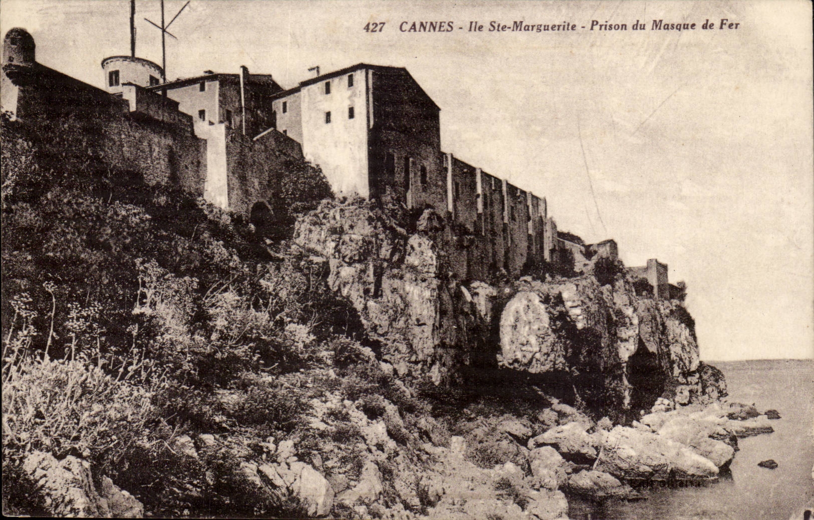 Cannes CPA Island co Marguerite Prison of the iron mask