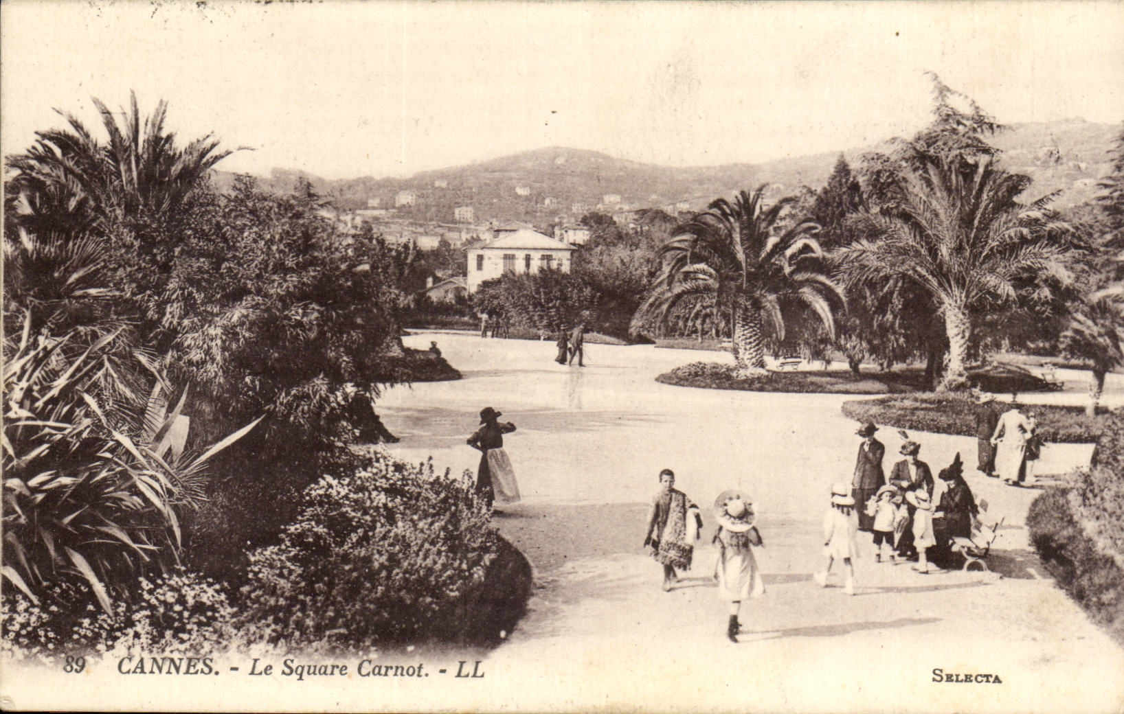 Cannes - the Carnot Public garden - CPA
