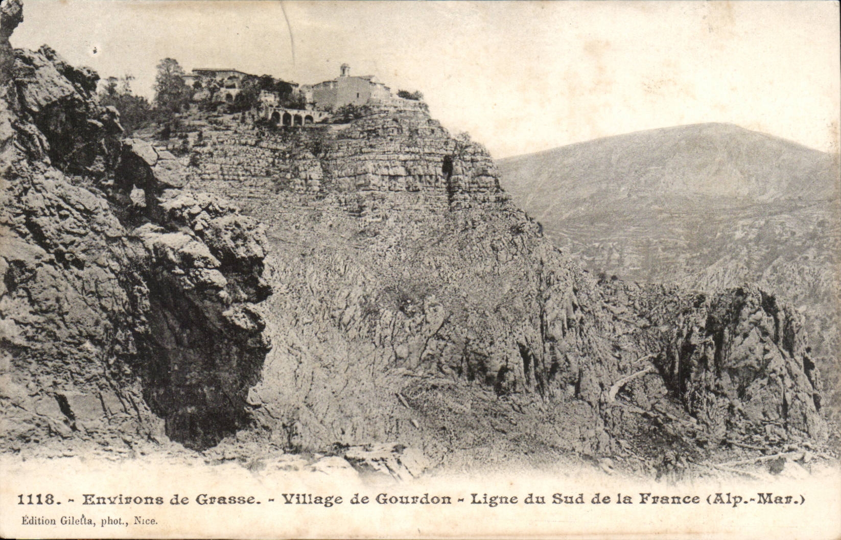 Umlagerungen des fetthaltigen cPA Dorfs der Gourdon Linie des Sudens von Frankreich