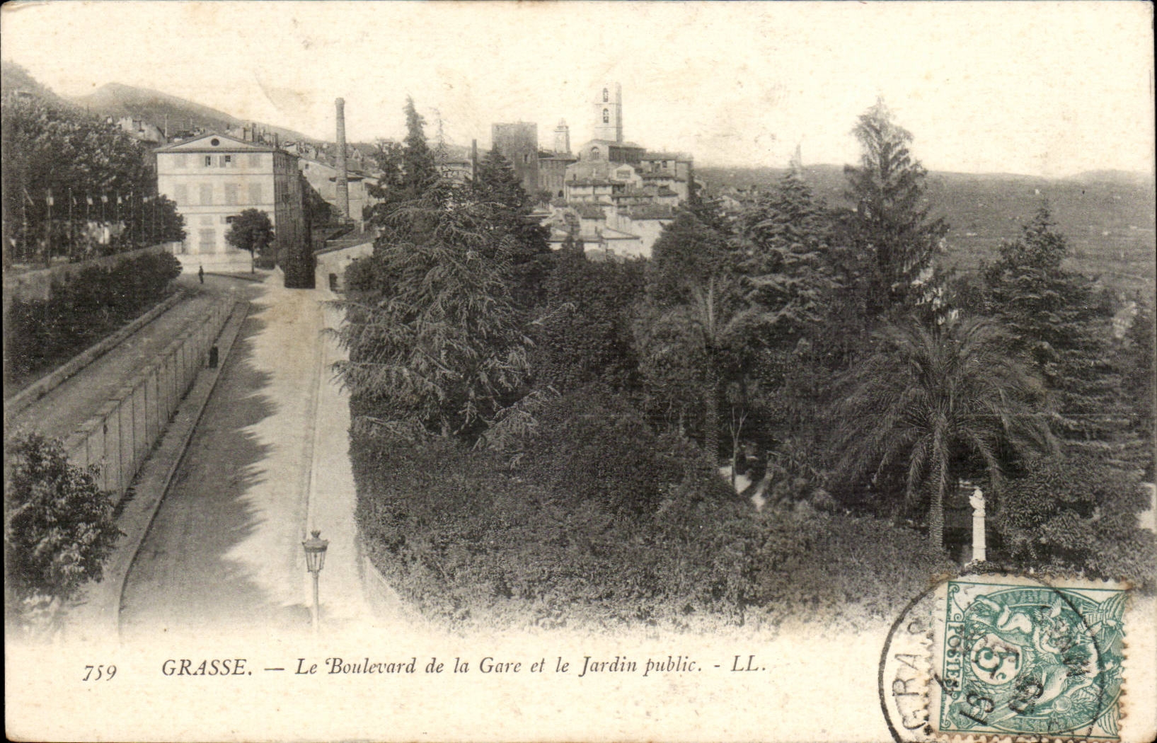 Fetthaltiges CPA die Prachtstrasse der Station und des allgemeinen ajrdin
