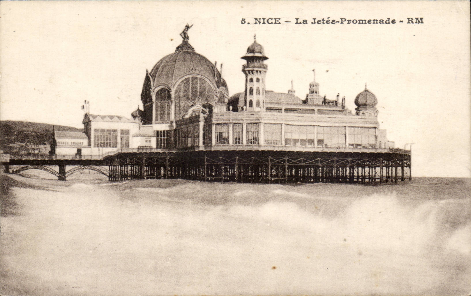 Nettes CPA der Pierweg