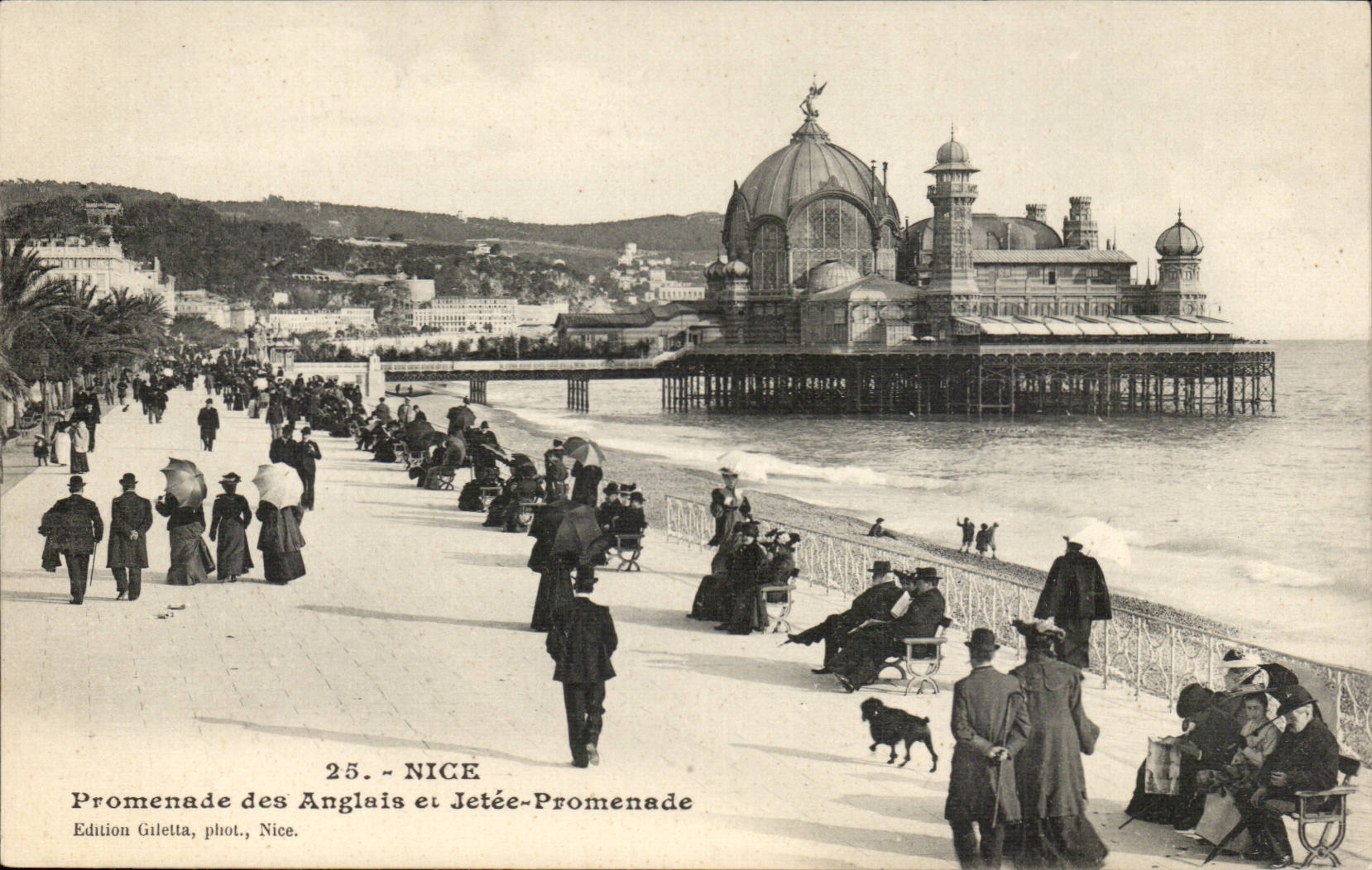 Netter CPA Weg von Englisch und Pier gehen