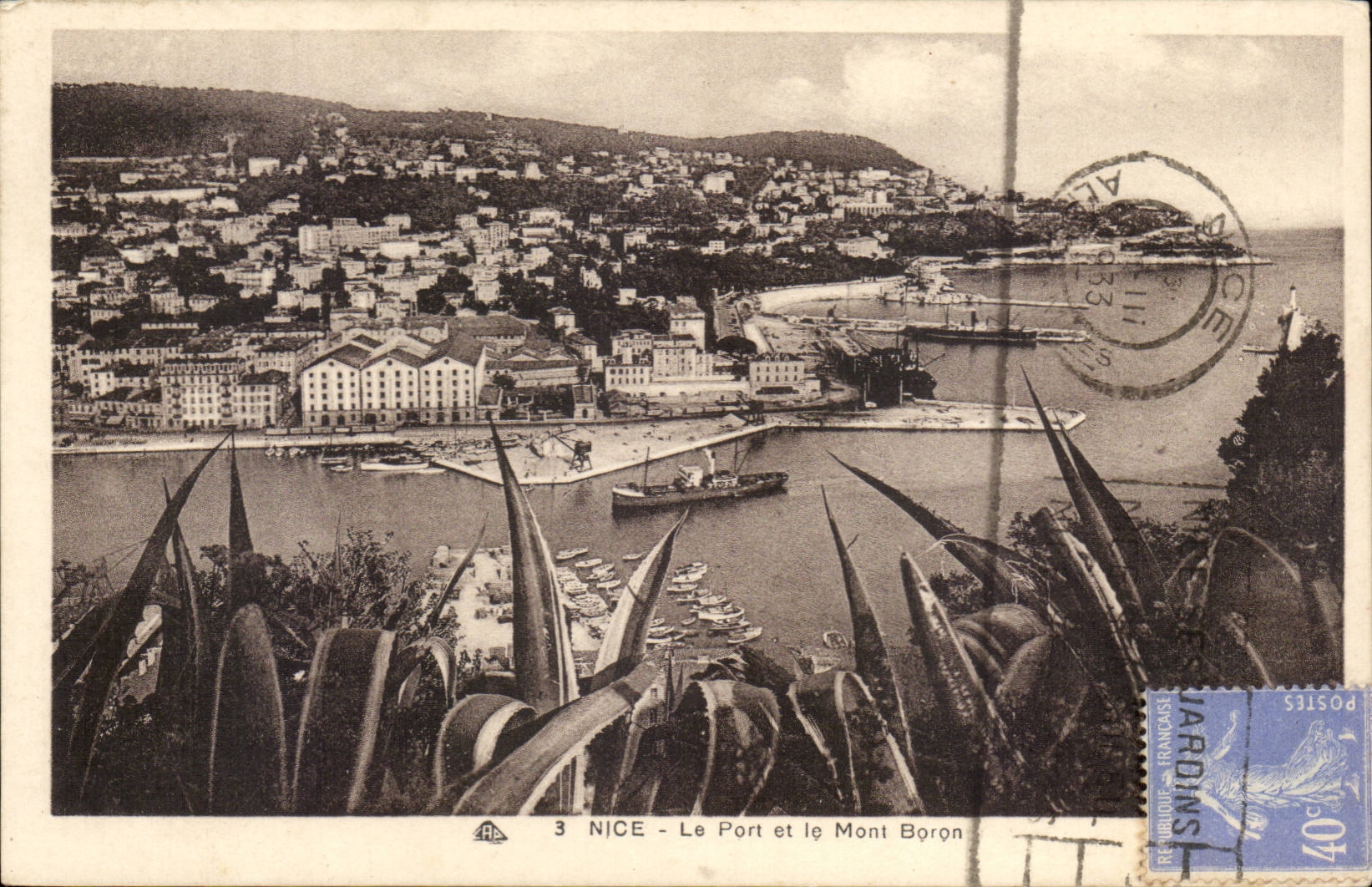 Nettes CPa der Hafen und das Bor bringen an