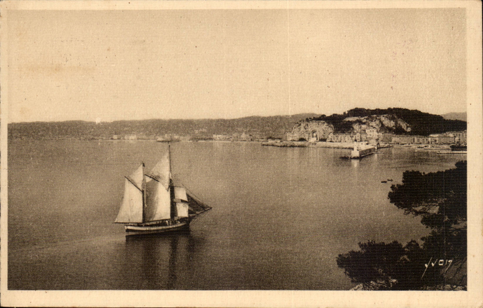 Netter CPA Eingang eines Segelnschiffs im Hafen