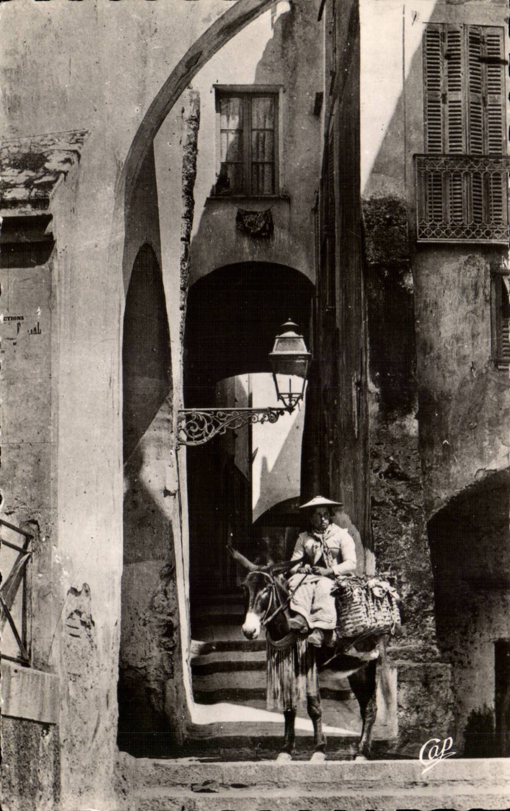 Menton - an Old Street - CPA (ass donkey)