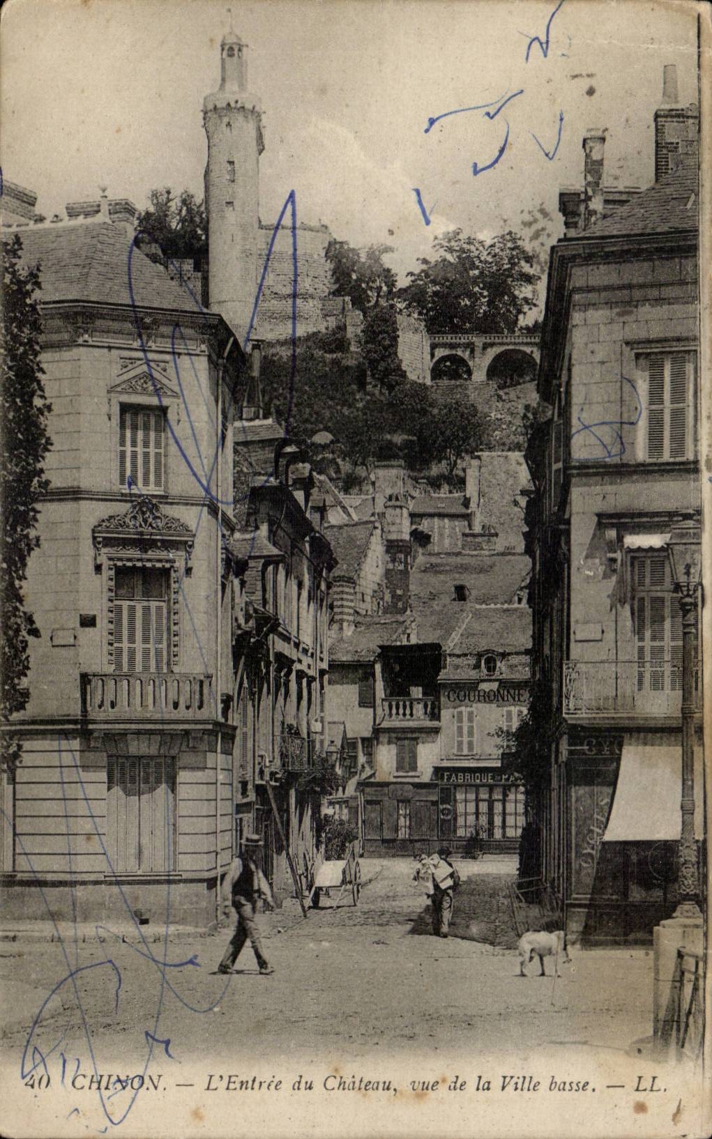 Chinon CPA Entering of the castle seen of the low city