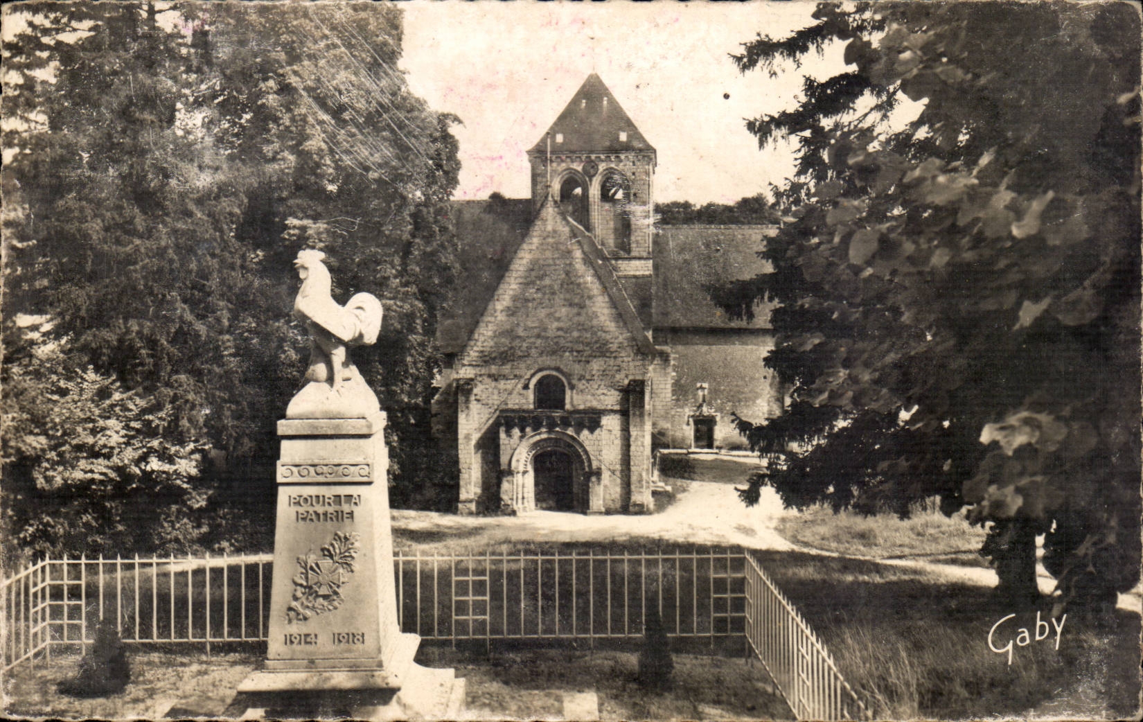 Rochecorbon CPA l'eglise remaniee au 15eme